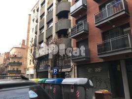 Local comercial, 228.00 m², Calle Doctor Combelles