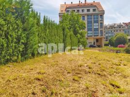 , 810.00 m², Avenida Feiraco