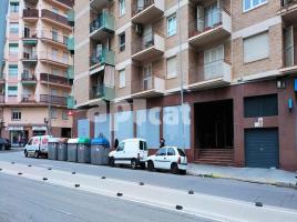 For rent business premises, 325.00 m², near bus and train, Avenida de Josep Tarradellas