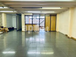 For rent business premises, 194.00 m², Paseo Comte de Vilardaga