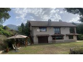 Detached house, 496.19 m², almost new