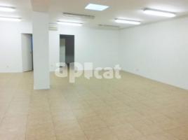 For rent business premises, 245.00 m², near bus and train