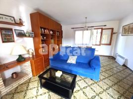 Houses (country house), 81.00 m², Calle del Berguedà