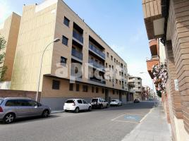 Flat, 81.00 m², near bus and train, almost new, Calle de Josep Casanoves, 20