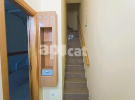 Houses (terraced house), 160.00 m², almost new, Plaza els Pagesos