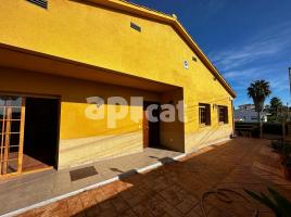 Houses (villa / tower), 265.00 m², almost new
