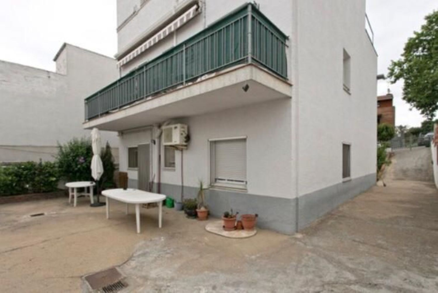 Houses (villa / tower), 261.00 m², Font Verda