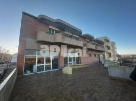 Local comercial, 1500.00 m², Calle mirador