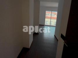 Pis, 71.00 m², 九成新, Calle del Camí Ral, 4