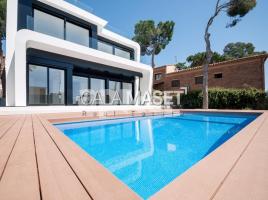 Houses (detached house), 340.00 m², Calle Ginjoler