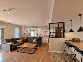 Flat, 126.00 m², almost new