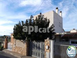 Houses (villa / tower), 177.00 m², Sector Puigmal