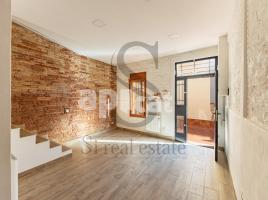 Houses (terraced house), 83.00 m², close to bus and metro, Calle Cerdà