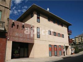 , 1501.00 m², presque neuf, Calle de Berga, 2