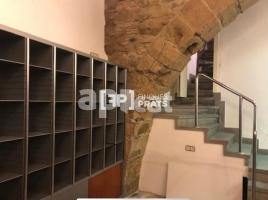 в аренду в Коммерческая недвижимость, 130 m², Zona