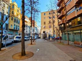 Flat, 136 m², almost new, Zona