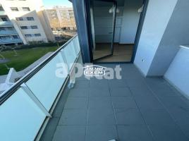 Flat, 83.00 m², almost new