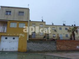 Houses (terraced house), 195.00 m², almost new, Calle Reina Sofia