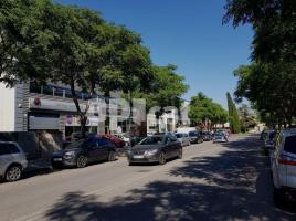 Local comercial, 1030.00 m²