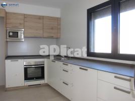 New home - Houses in, 168.00 m², near bus and train, new
