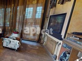 Houses (detached house), 258.00 m², near bus and train, almost new