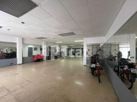 Business premises, 900.00 m²