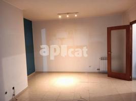 Flat, 99.00 m², near bus and train, almost new, Canovelles
