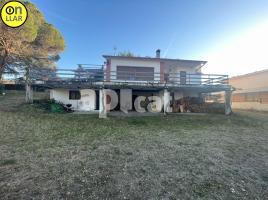 Casa (unifamiliar aïllada), 247.00 m², prop de bus i tren, L'Ametlla del Vallès