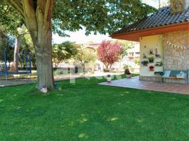 Houses (detached house), 238.00 m², near bus and train, Begues