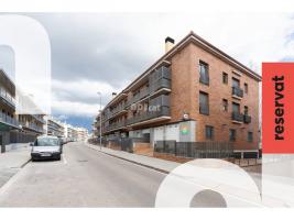 Flat, 73.00 m², almost new