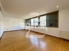 For rent flat, 162.00 m², near bus and train, almost new, Rambla de Catalunya