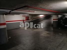 For rent parking, 7.00 m², Plaza de Cardona