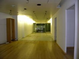 Local comercial, 132.00 m²