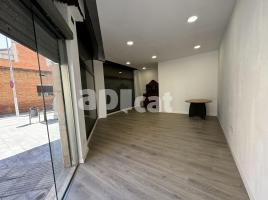 For rent business premises, 35.00 m², Calle de Montmany