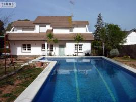 For rent detached house, 279.00 m²