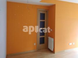 Flat, 74.00 m², near bus and train, almost new, Capellades