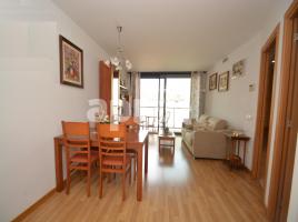 Flat, 70.00 m², near bus and train, almost new, Llevant