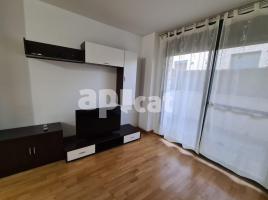 Flat, 74.00 m², near bus and train, almost new, Alcoletge