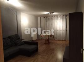 Flat, 100.00 m², near bus and train, almost new, Alcoletge