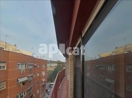 Apartament, 66.00 m², 附近的公共汽車和火車, Sant Andreu de la Barca