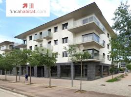 For rent business premises, 213.00 m², Vilablareix