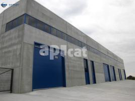 Nave industrial, 734.00 m²