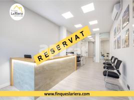 For rent business premises, 100.00 m², Zona Alta