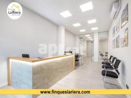 For rent business premises, 100.00 m², Zona Alta