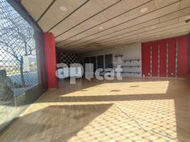Alquiler local comercial, 79.00 m², Can Roca