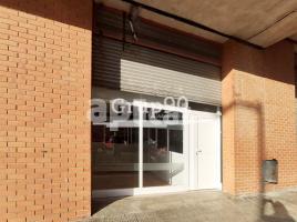 Local comercial, 106.00 m²