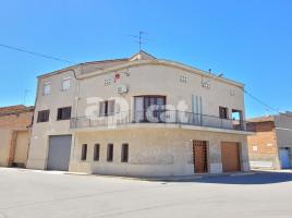 Casa (unifamiliar adossada), 709.00 m², prop de bus i tren, Calle Sant Josep, 65