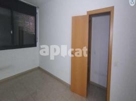 Flat, 95.00 m², near bus and train, almost new, Piera