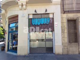 For rent business premises, 72.00 m², near bus and train, Calle de Provença, 54
