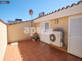 Duplex, 97.00 m², near bus and train, almost new, Les Roquetes